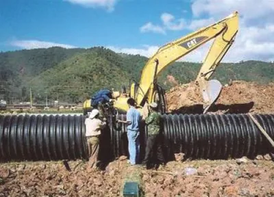 China Factory Supplyer HDPE Tubo de drenaje corrugado de gran diámetro